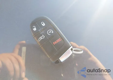 2015 Chrysler 200 S z USA, uszkodzony, nr VIN 1C3CCCBG5FN516841